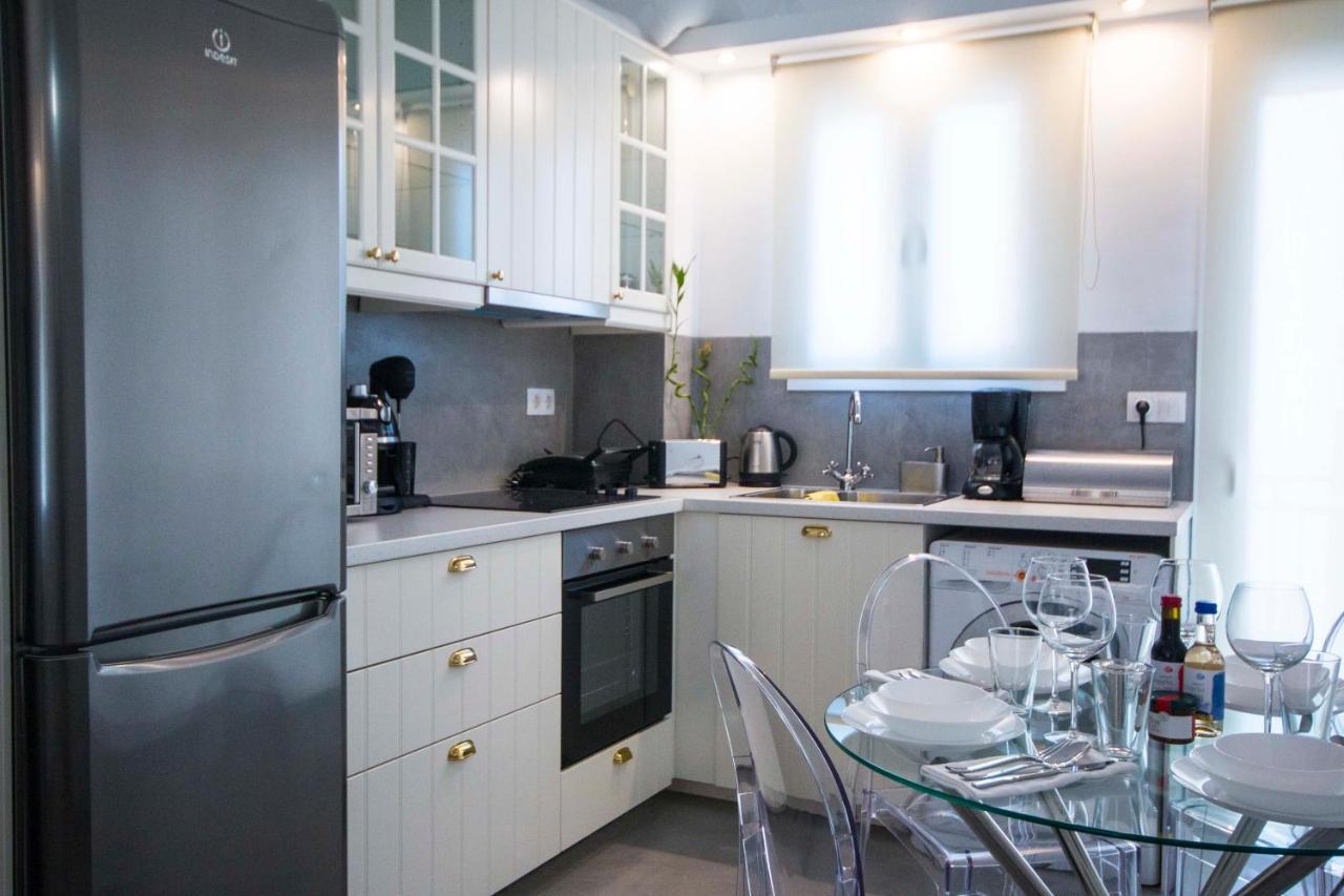 Marina'S Luxury Apartment Close To Acropolis Atene Esterno foto